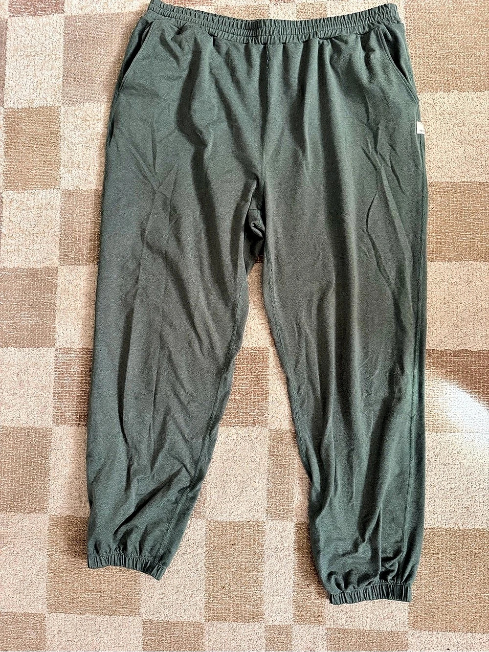 Vuori Green Jogger Pants